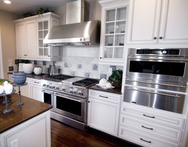 Custom Cabinet Building in Denison